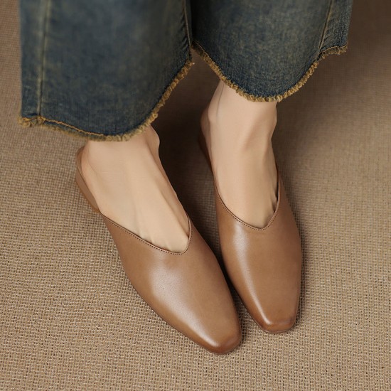 Women's Handmade Leather V-cut Flat Comfort Mule Shoes