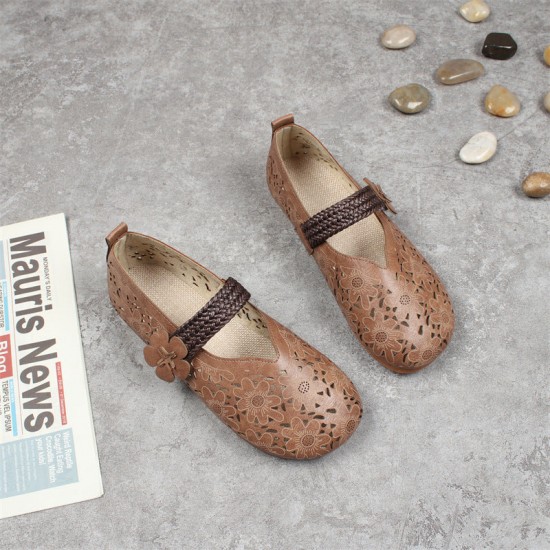 Women's Summers Flower Decoration Hollow Hole Flat Sandals