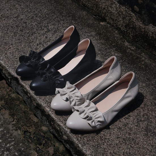 Genuine Leather Soft Sole Pointed Toe Low Heel Pumps Women's Shoes